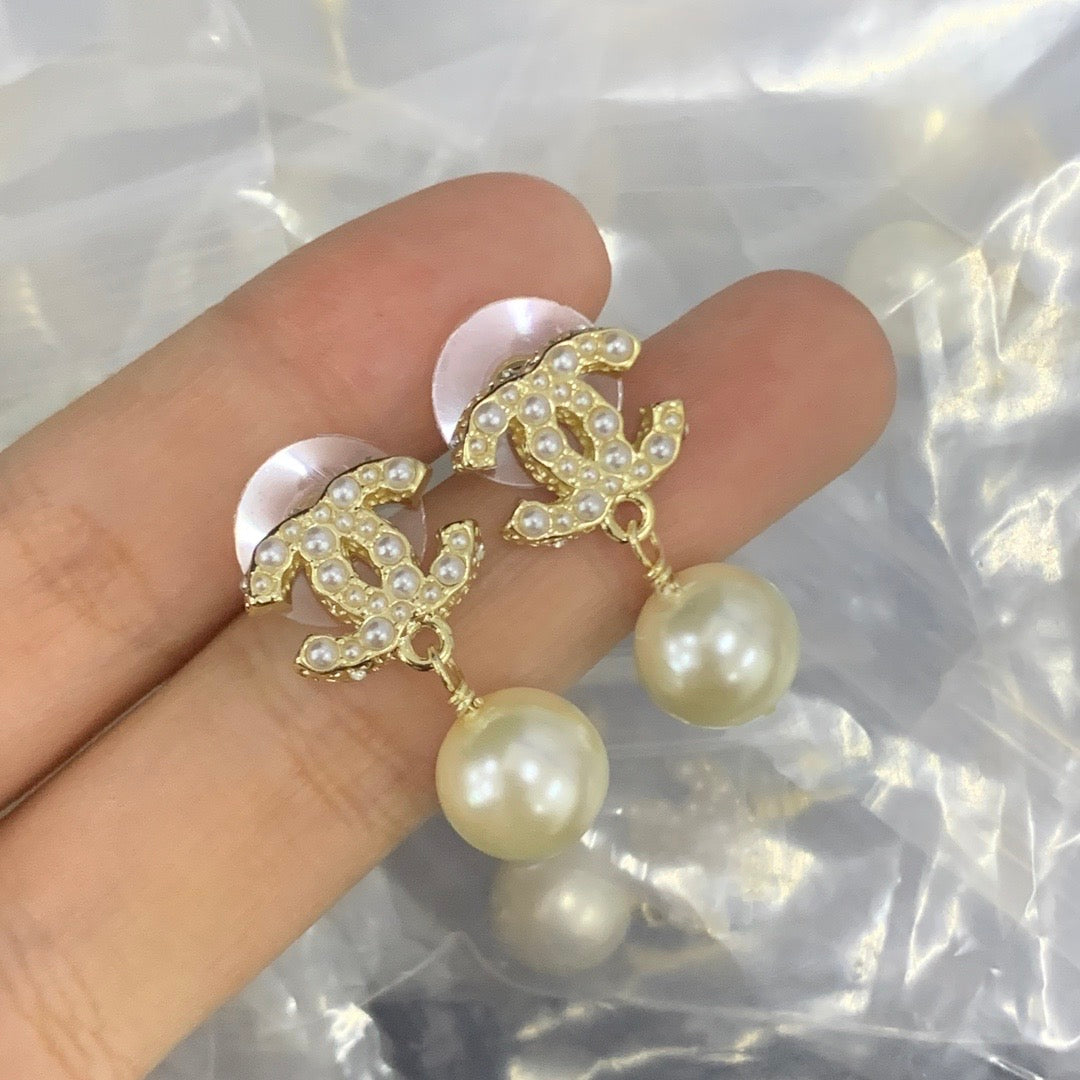 CoCo Pearl Drop *delivery early Dec*